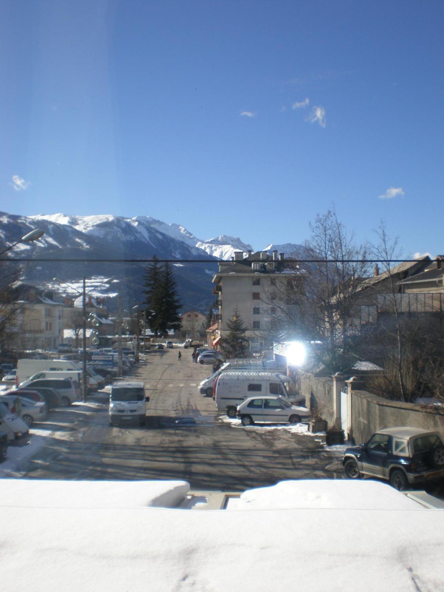 Appart Hotel De La Paix Barcelonnette Esterno foto